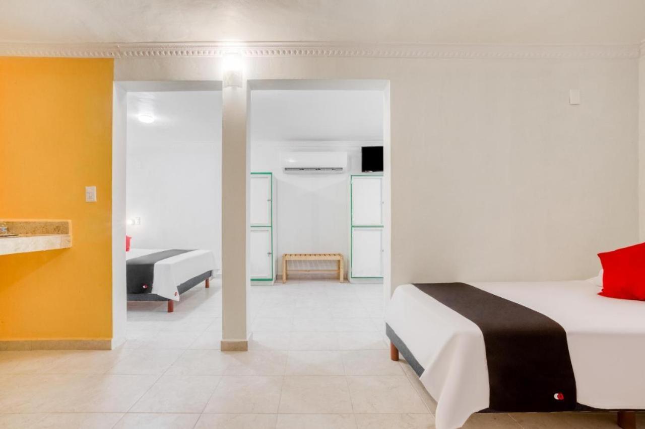 Capital Center Hotel Cancun Exterior photo